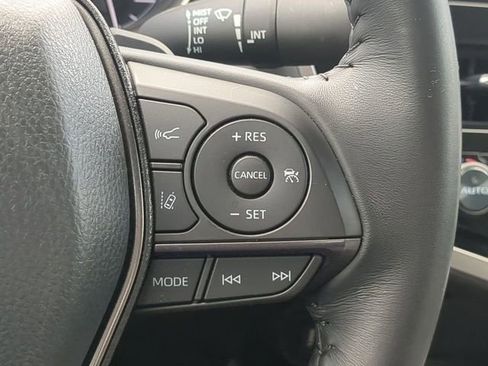 Used 2024 Toyota Camry SE w/ Convenience Package FWD image 27