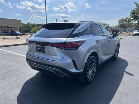Certified 2024 Lexus RX 350 AWD w/ Convenience Package image 3
