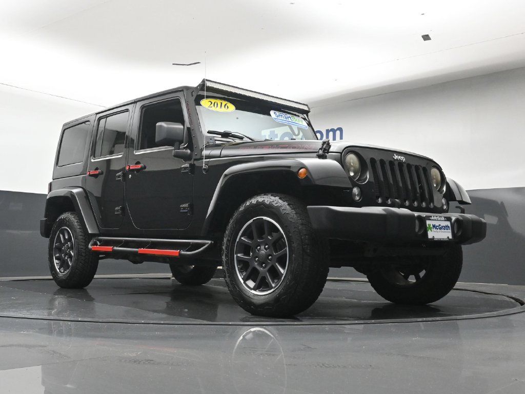 Used 2016 Jeep Wrangler Unlimited Rubicon w/ Max Tow Package AWD/4WD image 26