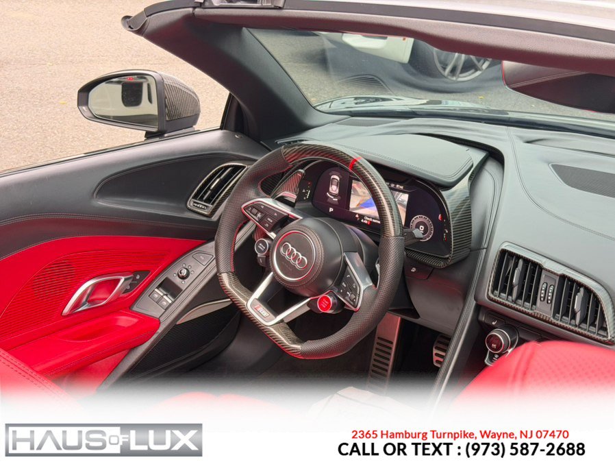 Used 2017 Audi R8 V10 w/ Carbon Exterior Package AWD/4WD image 5