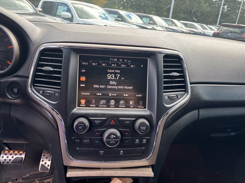 Used 2015 Jeep Grand Cherokee Altitude AWD/4WD image 11