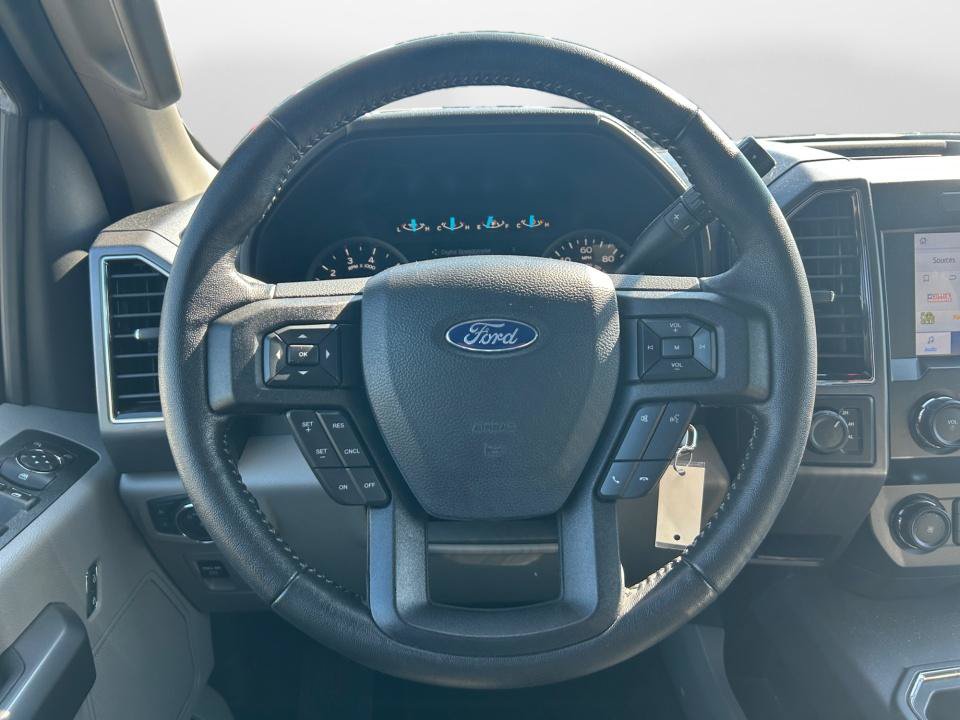 Used 2020 Ford F150 XLT w/ Equipment Group 302A Luxury AWD/4WD image 11