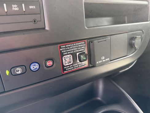 New 2026 Chevrolet Express 4500 w/ Power Convenience Package RWD image 20