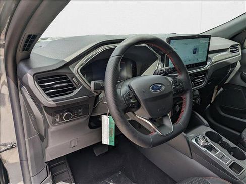 New 2025 Ford Escape ST-Line w/ Equipment Group 301A image 3