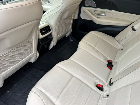 Used 2021 Mercedes-Benz GLE 350 image 4