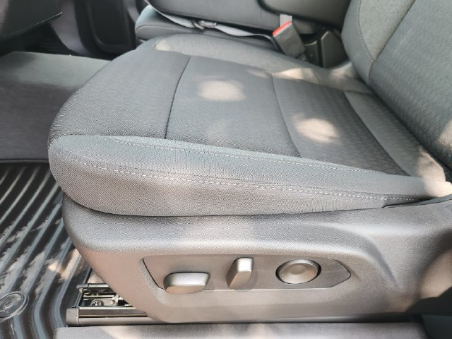 New 2026 Chevrolet Silverado 2500 Custom w/ Custom Value Package AWD/4WD image 25