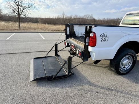 Used 2015 Ford F250 XL w/ Power Equipment Group image 13