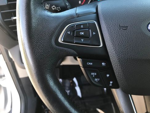 Used 2018 Ford Escape SEL w/ Ford Safe & Smart Package image 16