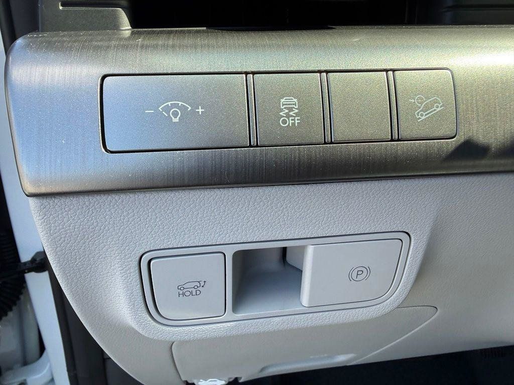 New 2027 Hyundai Kona Limited AWD/4WD image 30