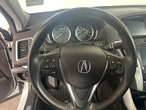 Used 2017 Acura TLX image 23
