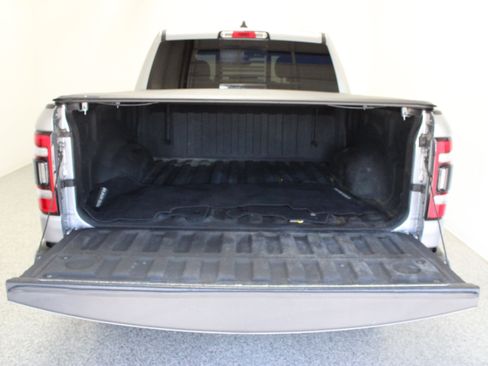 Used 2020 RAM 1500 Big Horn AWD/4WD image 33