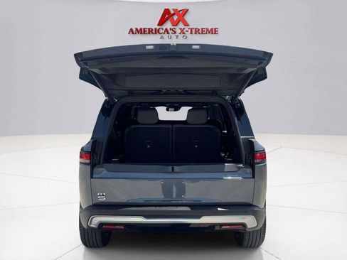 Used 2025 Rivian R1S Adventure AWD/4WD image 63