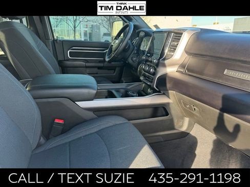 Used 2024 RAM 3500 Big Horn w/ Sport Appearance Package AWD/4WD image 17