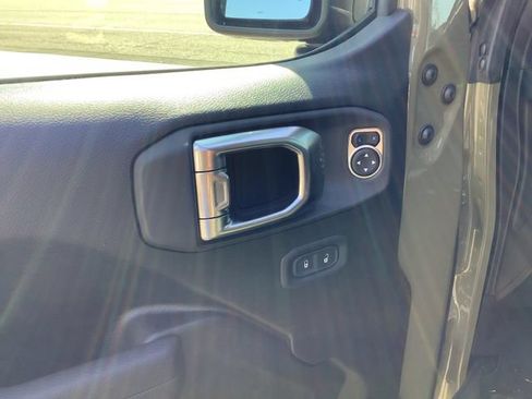 New 2026 Jeep Gladiator Mojave AWD/4WD image 10
