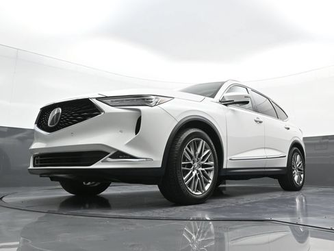 Used 2022 Acura MDX SH-AWD w/ Advance Package image 24