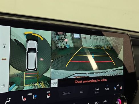 New 2026 Lexus TX 500h AWD image 19