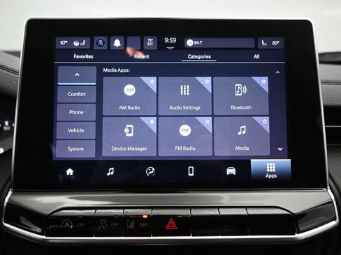 Used 2022 Jeep Compass Trailhawk w/ Trailhawk Convenience Group AWD/4WD image 17