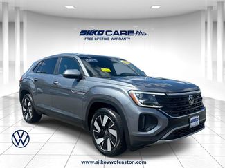 Certified 2025 Volkswagen Atlas Cross Sport SE AWD/4WD video 1