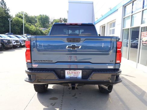 New 2026 Chevrolet Silverado 3500 LT w/ Trail Boss Package AWD/4WD image 9