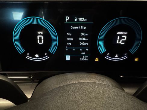 Used 2024 Hyundai Kona SE AWD/4WD image 10