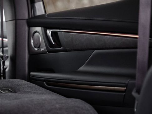 New 2026 Buick Enclave Avenir w/ Super Cruise Package image 12