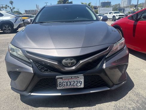 Used 2019 Toyota Camry XSE w/ Carpet Mat Package FWD image 8