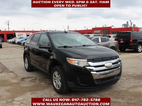 Used 2011 Ford Edge SE image 3