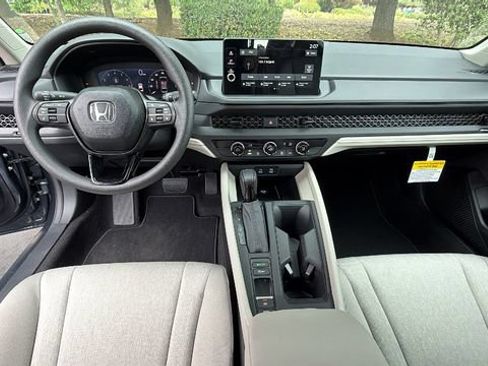 New 2026 Honda Accord LX image 18