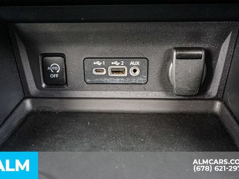 Used 2024 Nissan Sentra SV w/ Trunk Package FWD image 40