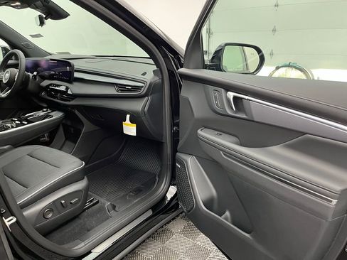 New 2026 Buick Enclave Sport Touring w/ Power Package image 31