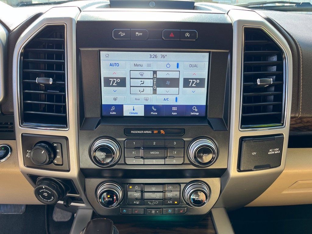Used 2019 Ford F150 Lariat w/ Equipment Group 502A Luxury AWD/4WD image 12