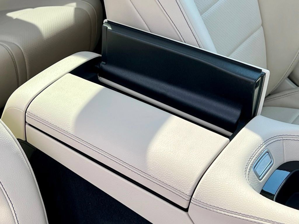 Certified 2024 Mercedes-Benz GLE 450 4MATIC image 30