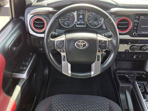 Certified 2021 Toyota Tacoma SR5 image 6