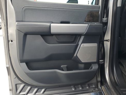 Certified 2024 Ford F250 Lariat w/ Lariat Ultimate Package image 11