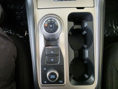 Used 2020 Ford Explorer XLT w/ Comfort Package AWD/4WD image 14