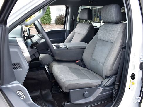 Used 2021 Ford F150 XLT AWD/4WD image 5