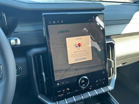 New 2026 GMC Acadia AT4 w/ LPO, Floor Liner Package image 14