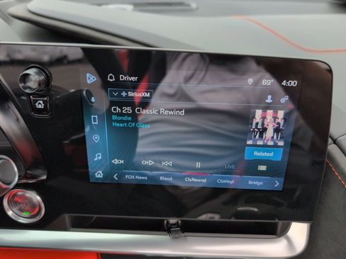 Used 2025 Chevrolet Corvette Stingray Premium Conv image 13