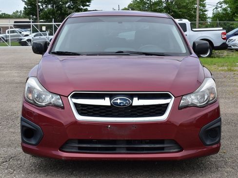 Used 2014 Subaru Impreza 2.0i image 2