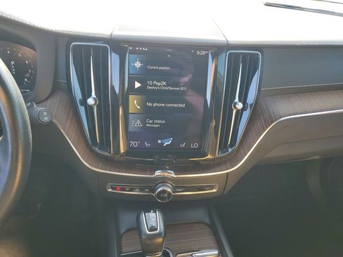 Used 2021 Volvo XC60 T5 Inscription w/ Protection Package Premier AWD/4WD image 18