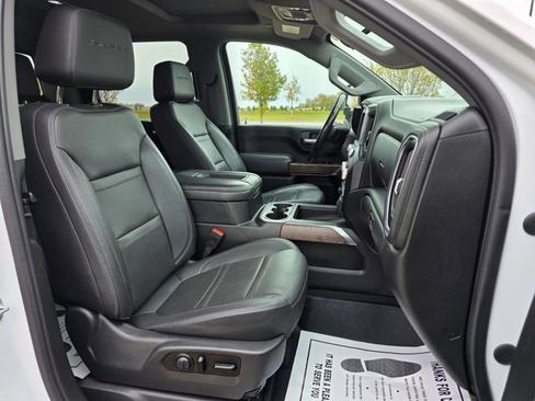Used 2021 GMC Sierra 3500 Denali w/ Denali Ultimate Package image 26