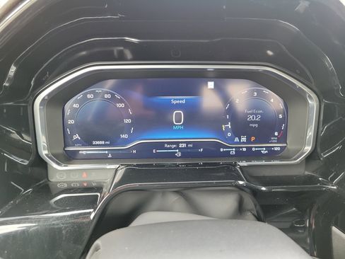 Used 2023 Chevrolet Silverado 1500 LTZ w/ LTZ Premium Package AWD/4WD image 22