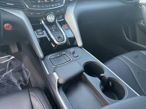 Used 2023 Acura TLX w/ Technology Package image 16