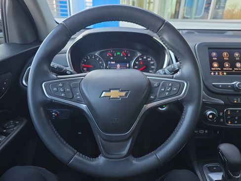 Used 2022 Chevrolet Equinox LT image 22
