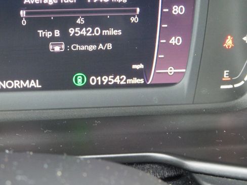 Used 2025 Honda Accord Sport image 28