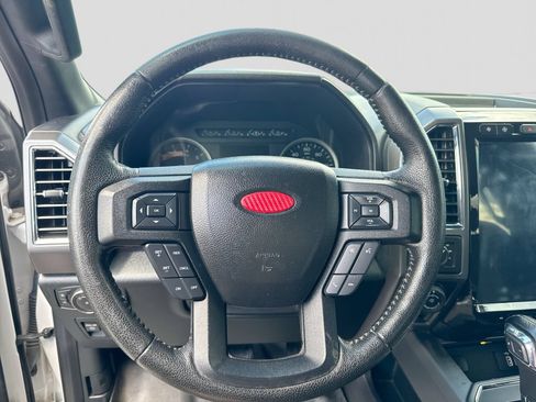 Used 2016 Ford F150 XLT w/ Equipment Group 302A Luxury AWD/4WD image 28