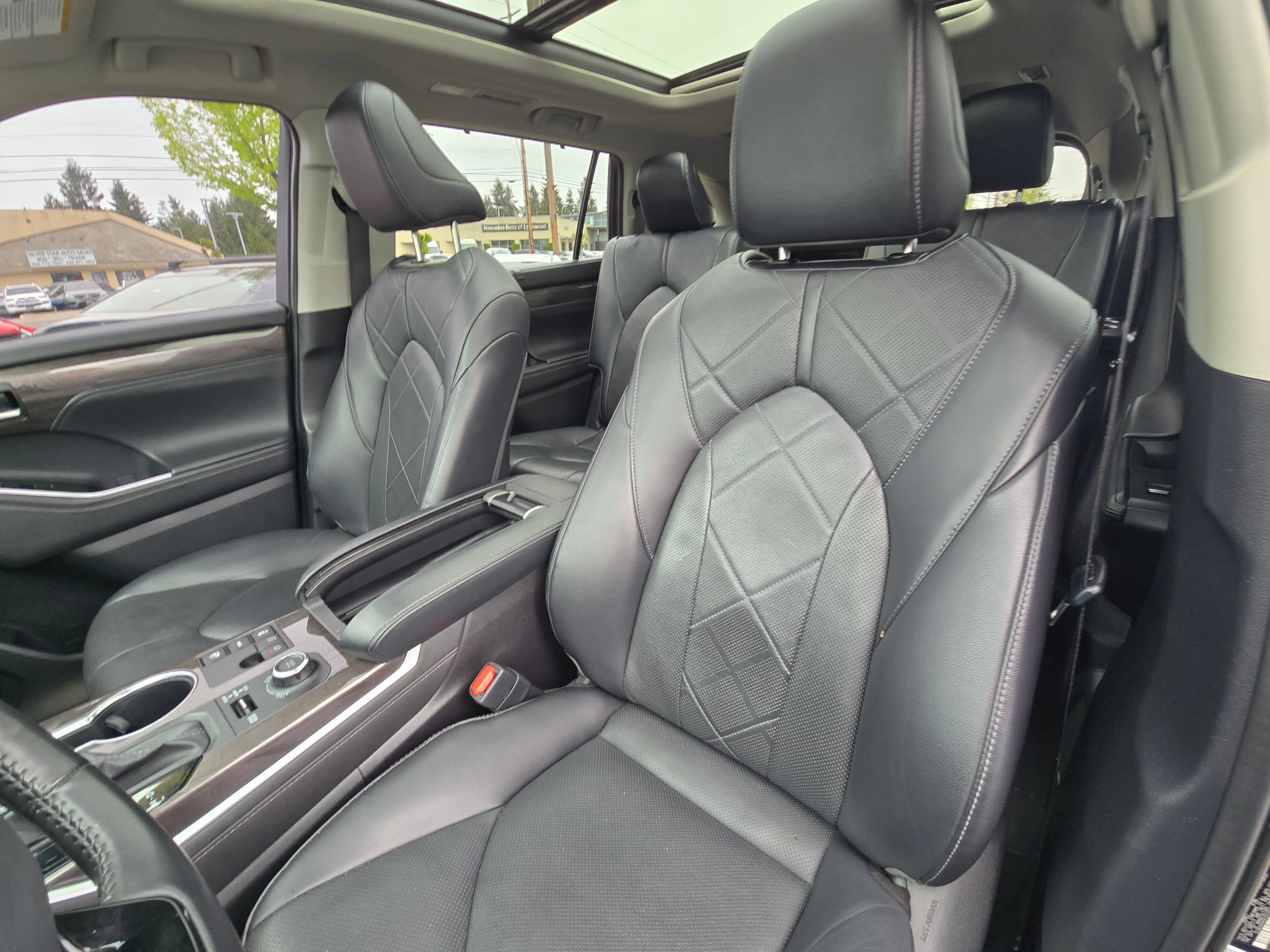 Used 2023 Toyota Highlander Platinum AWD/4WD image 21