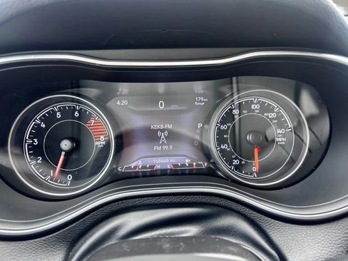 Used 2021 Jeep Cherokee Limited AWD/4WD image 13