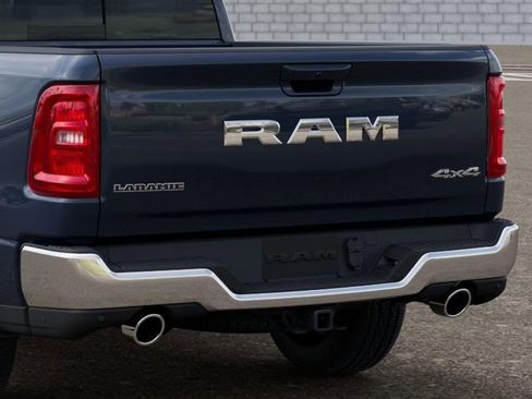 New 2026 RAM 1500 Laramie AWD/4WD image 13