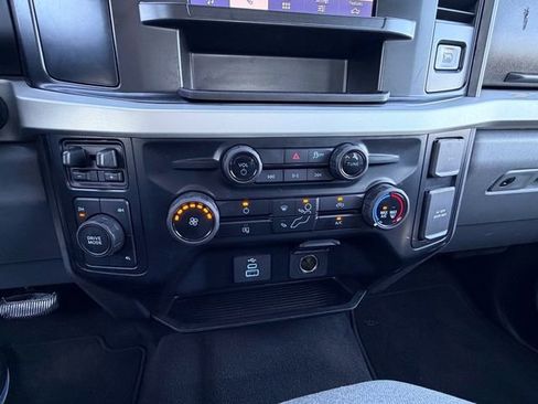 Used 2025 Ford F250 XLT image 17